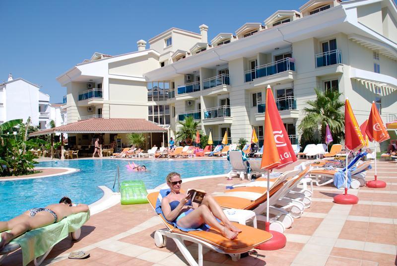 Verona Apartments Мармарис Экстерьер фото