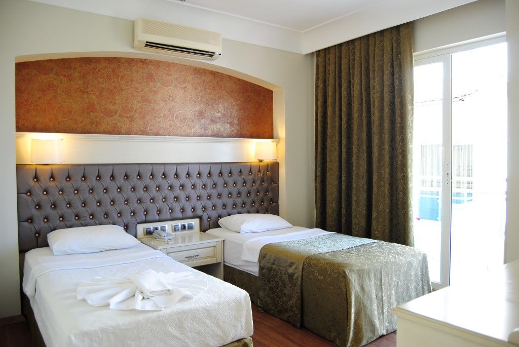 Verona Apartments Мармарис Экстерьер фото